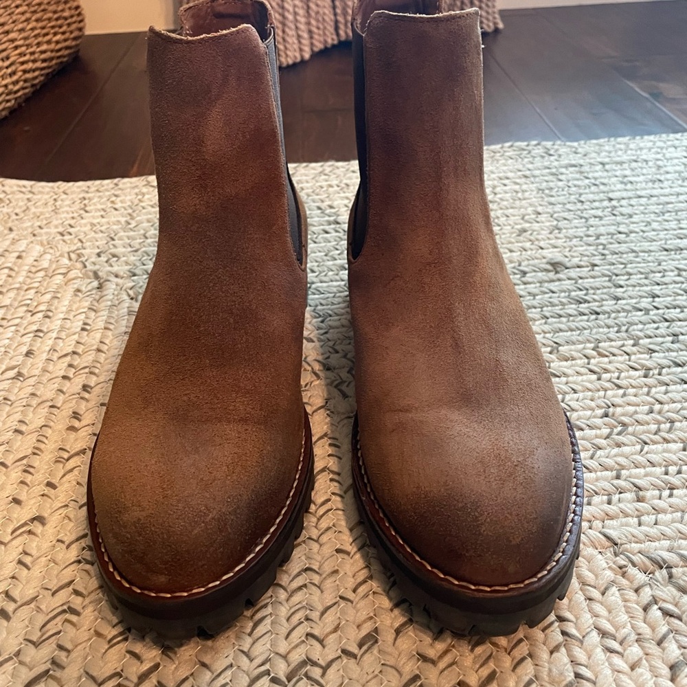 Thursday Legend Chelsea Boots
